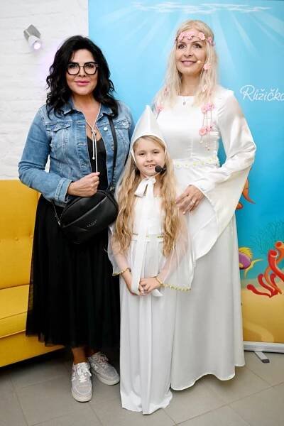 FOTO: Malá Adéla Hesová má už mnoho zkušeností. – stránka 13