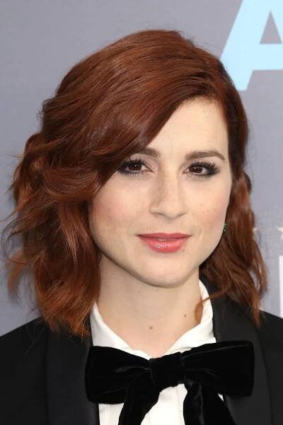 Aya Cash herečka
