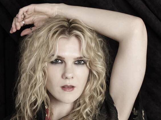 Lily Rabe