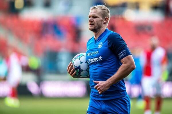 Zkušený Jan Mikula prodloužil smlouvu ve Slovanu