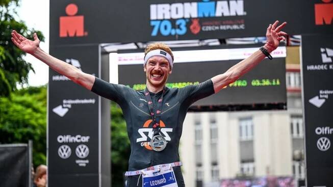 Česko se zapsalo na světovou mapu slavné značky Ironman. Hradec Králové hostil historický závod | foto: IRONMAN 70.3 Hradec Králové