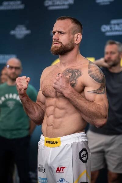 Oficiální vážení před Oktagonem 72