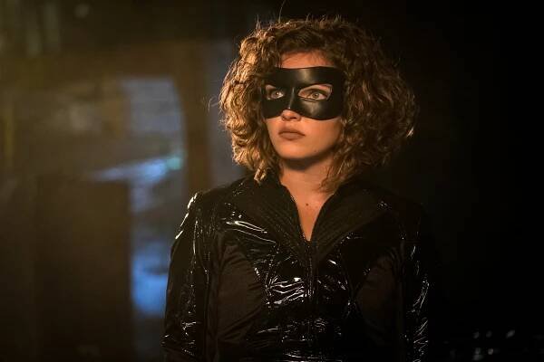 Gotham - Den v úžině - Z filmu - Camren Bicondova