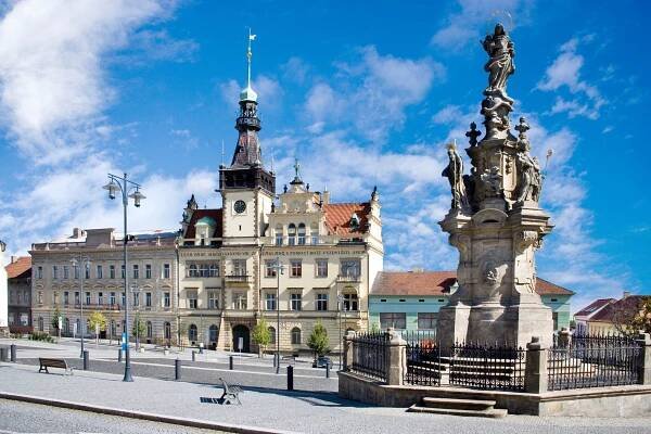 Půjčovna karavanů a obytných vozů Kladno