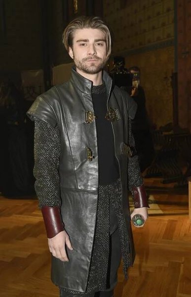 Česká fantasy pohádka s Lamborou, která prodělala miliony, bude mít pokračování: Podívejte se, jak to na filmovém place vypadá