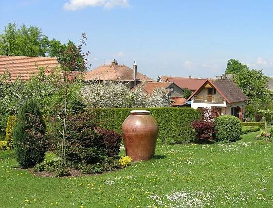 Mrákotín (okres Chrudim) – Wikipédia