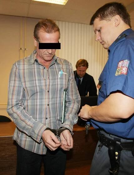 Muži na nahrávce hovořili o přípravě vraždy tanečnice
