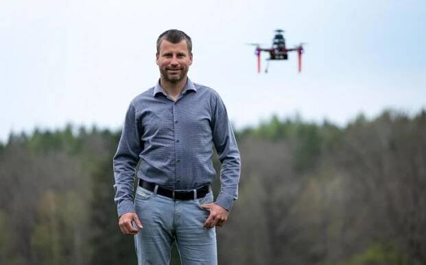 Chceme, aby se dron stal spolupracovníkem člověka a dokázal s ním přirozeným jazykem komunikovat, říká robotik Martin Saska | SECURITY MAGAZÍN