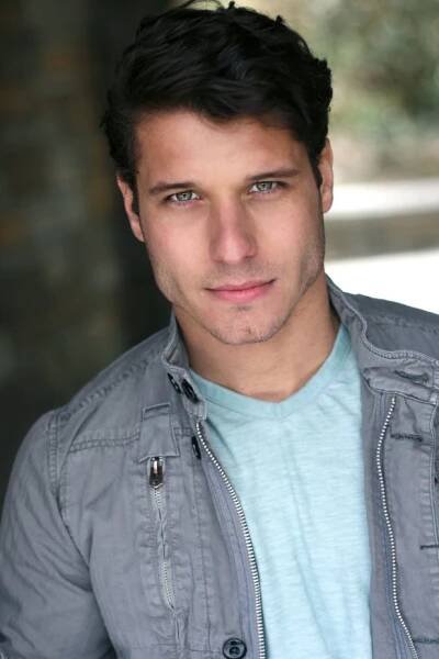 Cody Calafiore - Wikipedia