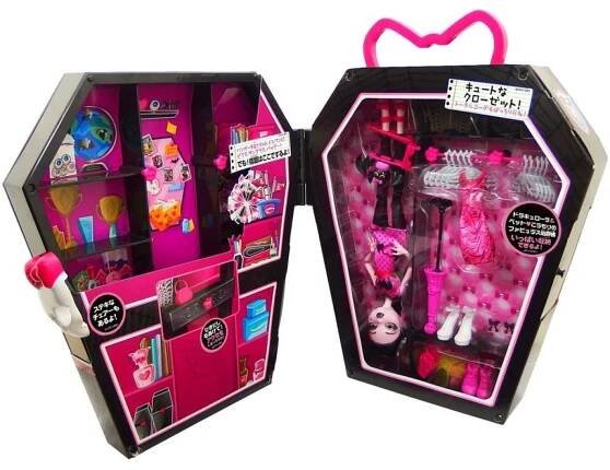 Mattel Monster High Draculaura a skříň