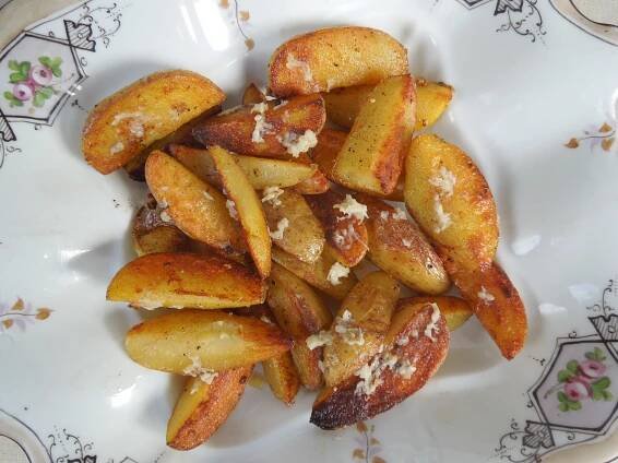 Recept: Pečené brambory v troubě