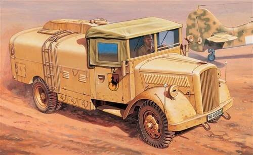 ITALERI - SD.KFZ.10/4 with FLAK 30 and crew