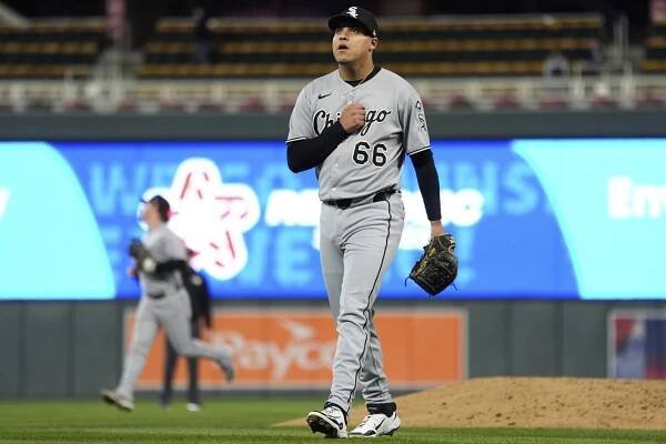 White Sox Twins Baseball
