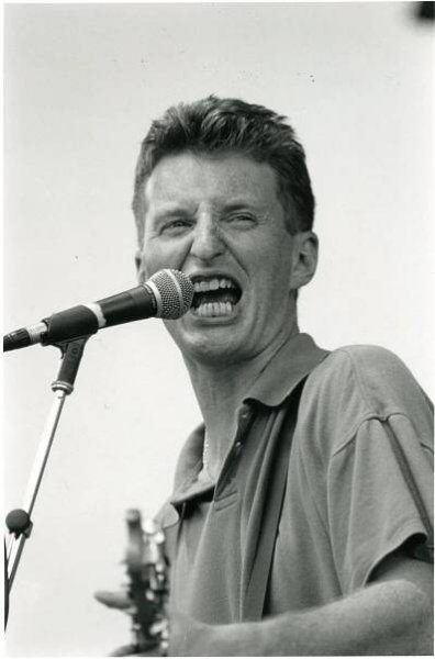 Billy Bragg (1989) Photo: Robert Tinker