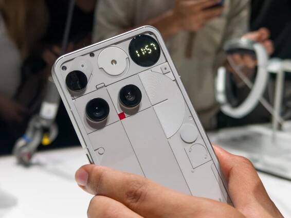 The Nothing Phone 3 gives you something you never seen before