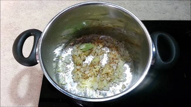 Cibule restovaná s cukrem recept