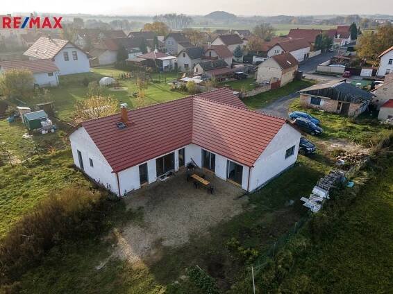 Prodej domů, Mnetěš | Mapio.cz