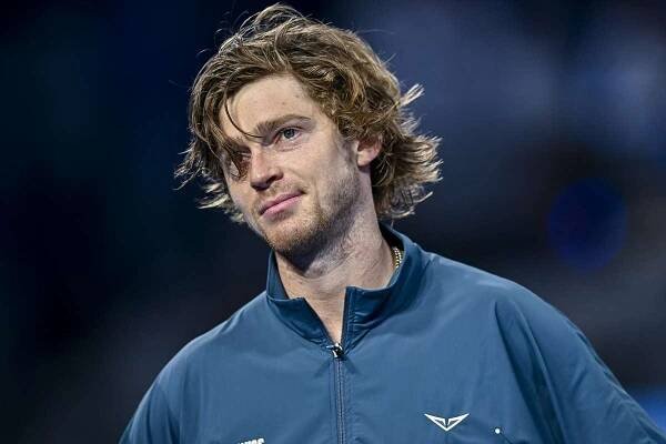 Už nemám deprese, několik let jsem byl ve smyčce. Pomohl mi Safin, svěřil se Rubljov