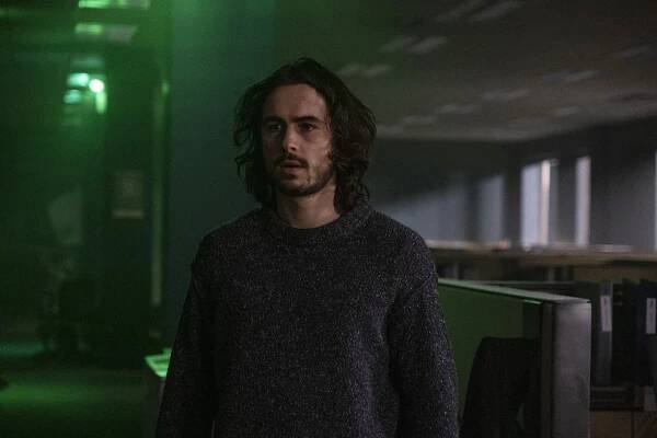 Ben Schnetzer - Y: Poslední z mužů - Z filmu