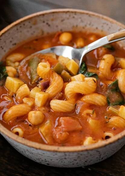 Veganská cizrna Minestrone 5