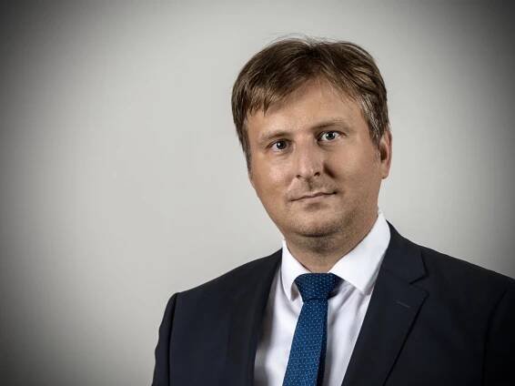 Ministr spravedlnosti kritizoval Dukův návrh povinného oznamování zneužívání / Christnet.eu