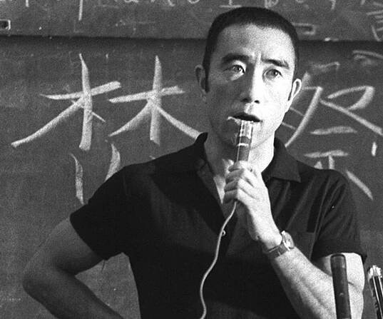 Yukio Mishima Biography - Facts, Childhood, Family Life & Achievements
