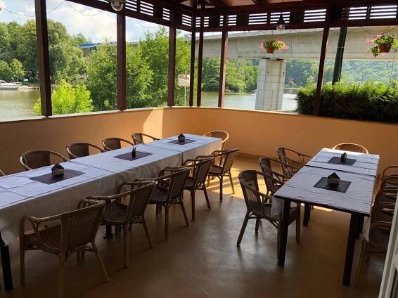 Restaurace v ubytování Hotel V Pivovaře Davle