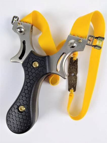 lovecky-prak-black-snake