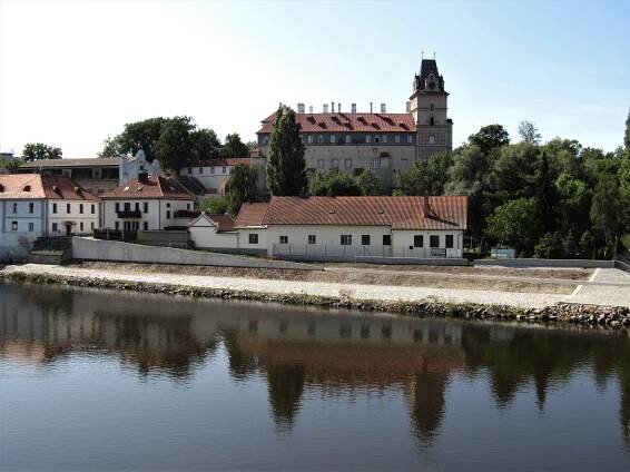 Soubor:Brandýs nad Labem (1).jpg – Wikipedie