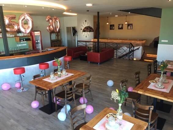 Večeře zdarma na Vaše narozeniny. Narozeninový klub restaurace Orange Route Protivín. - Restaurace Orange Route Protivín