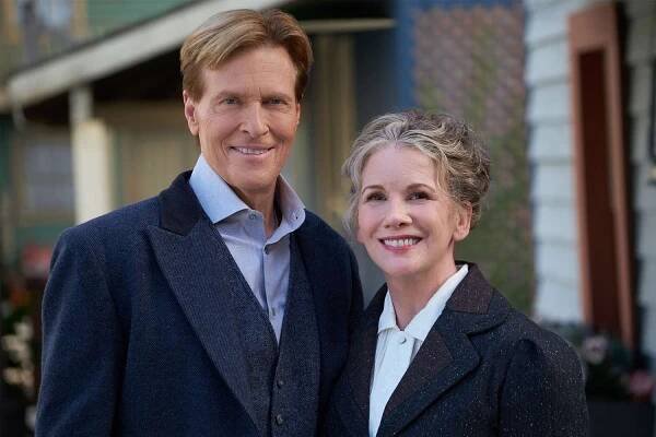 Jack Wagner teases Melissa Gilbert's When Calls the Heart return: 'Sprung a whole well of romance'