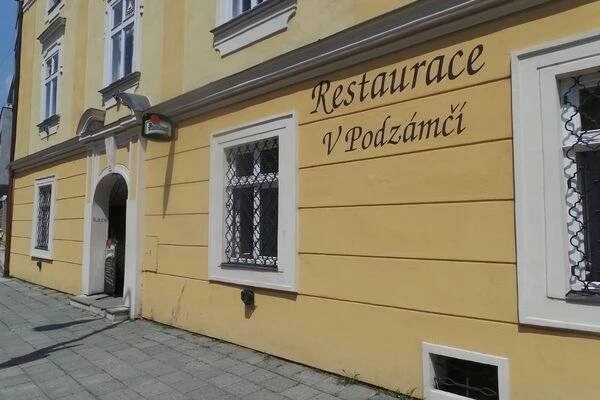 Restaurace V Podzámčí foto 1