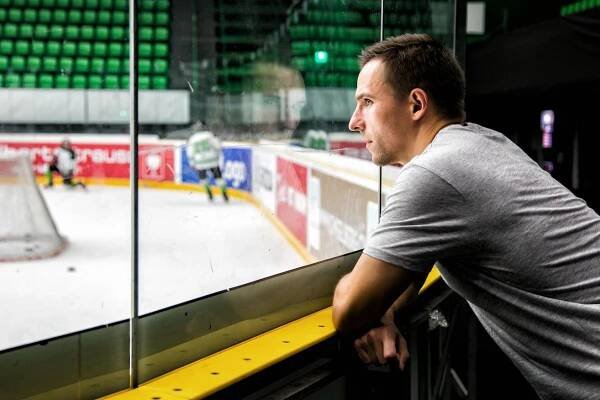 Radim Vrbata | Osobnosti | Bez Frází