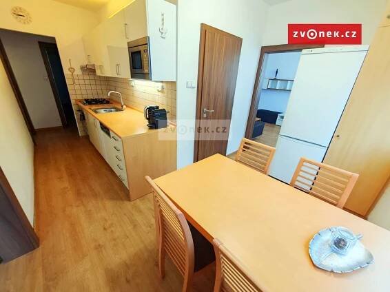 Pronájem Byt 4+1, nám. 3. května, Otrokovice, okres Zlín
