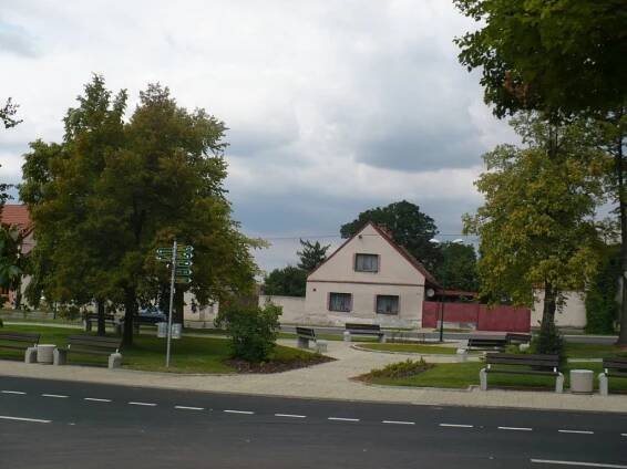 Renesance centra-obec Velim - Oficiální stránka obce Velim