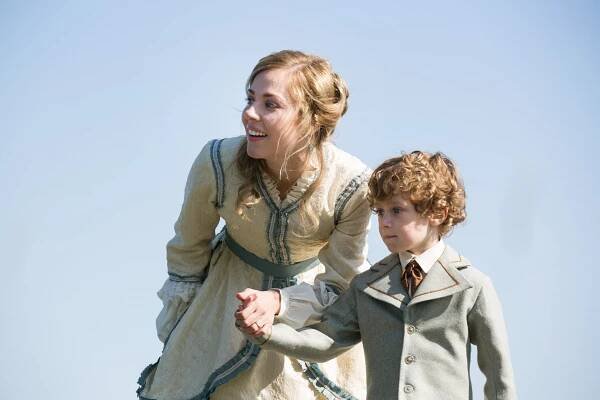 Hell on Wheels - Chinatown - Z filmu - MacKenzie Porter, Luke Roessler
