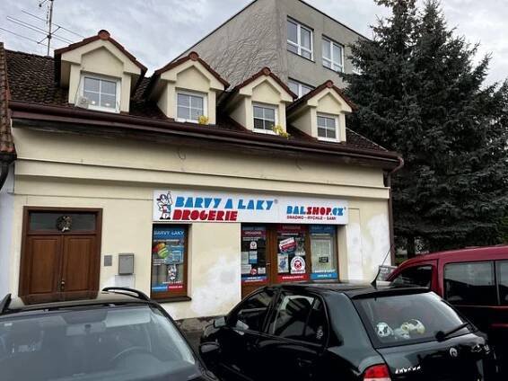BARVY A LAKY DROGERIE foto 5