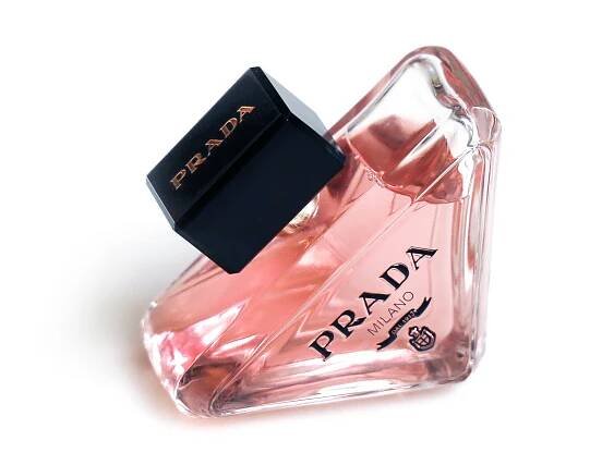 Nový Prada Pillar pro ženy – Prada Paradoxe ~ Recenze parfému 