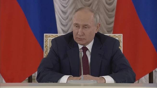 Mír s Ukrajinou není reálný, tvrdí Putin. Rusko není zvané na mírové jednání