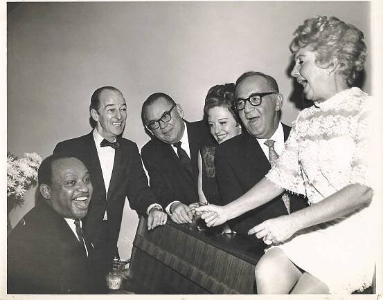 1958- (Reunion) Lionel Hampton, Bobby Hacket, Chris Griffin, Helen Ward, Benny Goodman & Martha Tilton