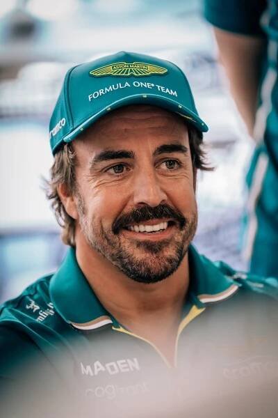 Galerie | Drama kolem Alexe Paloua: Fernando Alonso chválí talent, tým Ganassi odmítá spekulace médií | F1NEWS.cz