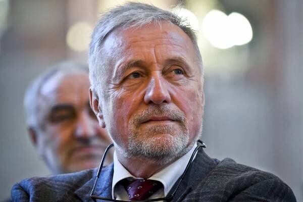 Velký návrat Topolánka? Expremiér chce kandidovat do čela Svazu průmyslu a dopravy