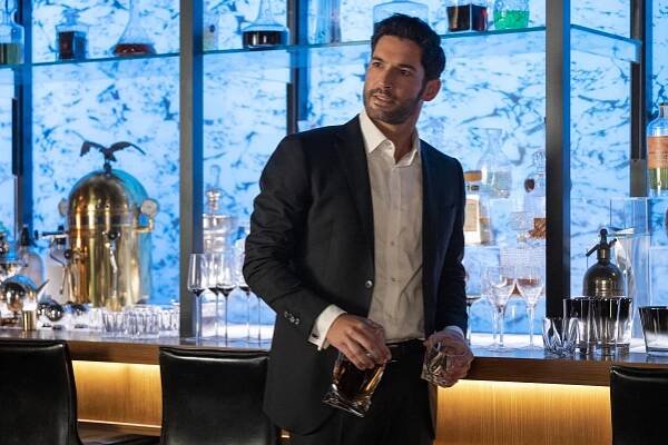Lucifer - Otcovství (S06E04) (2021)