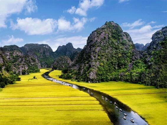 Hoa Lu – Tam Coc 1 Day Trip
