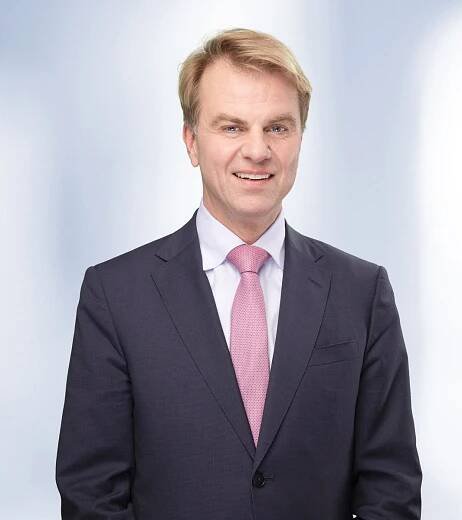 Klaus Deng - Senior Partner