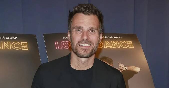 Leoš Mareš bydlí jako hollywoodská hvězda: Jeho luxusní byt stál 39 milionů. Design, o který se postarala manželka, vám zamotá hlavu