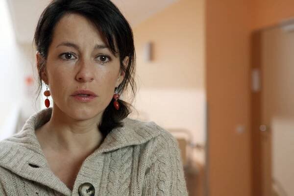 Das Glück dieser Erde - In letzter Sekunde - Z filmu - Julia Cencig