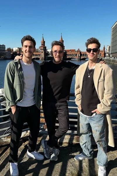 Mark Keller mit seinen Söhnen Joshua und Aaron