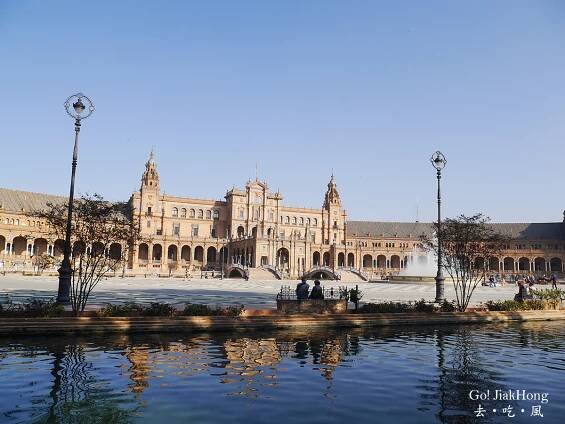 [See] Spain, Seville - Take a stroll at Plaza de España – Go! JiakHong 去‧吃‧風
