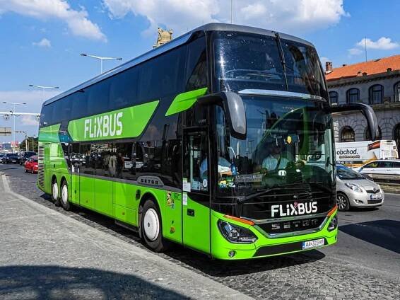 FlixBus propojil Prahu s Římem noční linkou